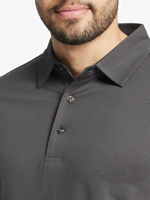 Close-up front view from nose to chest wearing BLACK Performance Ananas Jacquard Polo